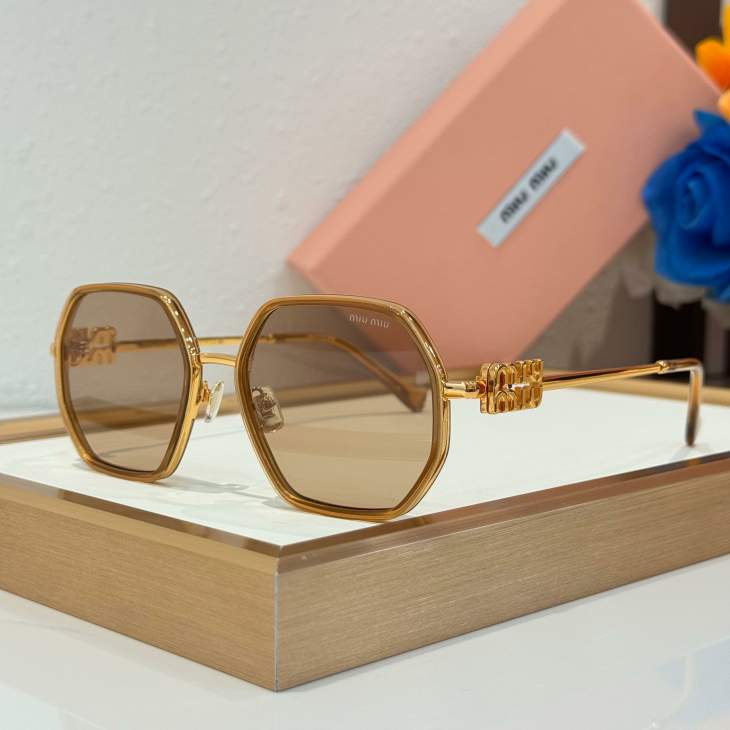 Picture of Miu Miu Sunglasses _SKUfw79615658fw